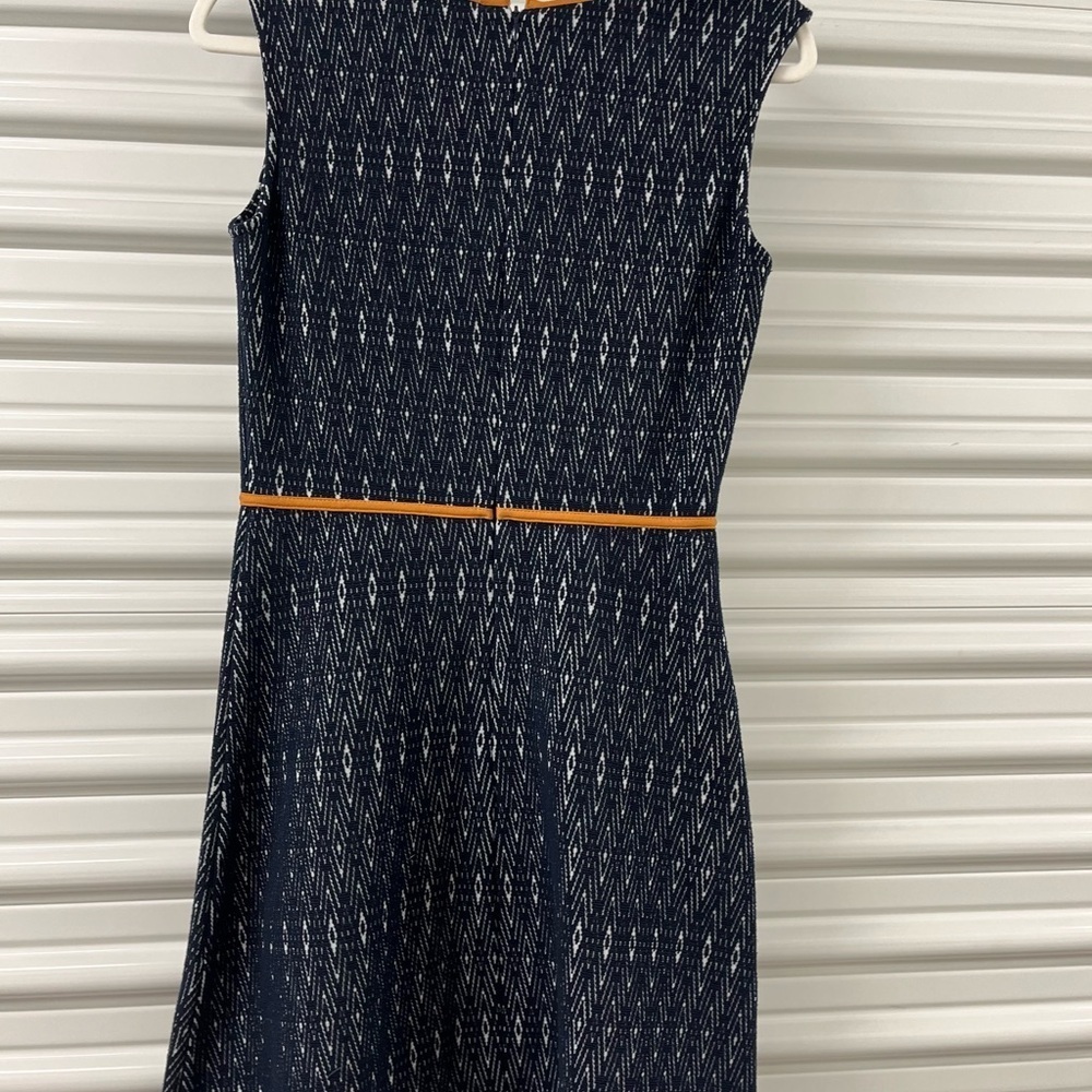THML Elegant Navy and Orange Sleeveless Dress Size S - Picture 2 of 6